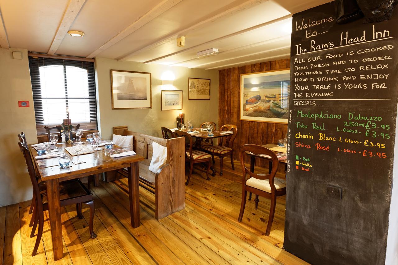 Rams Head Inn Dolton Dış mekan fotoğraf
