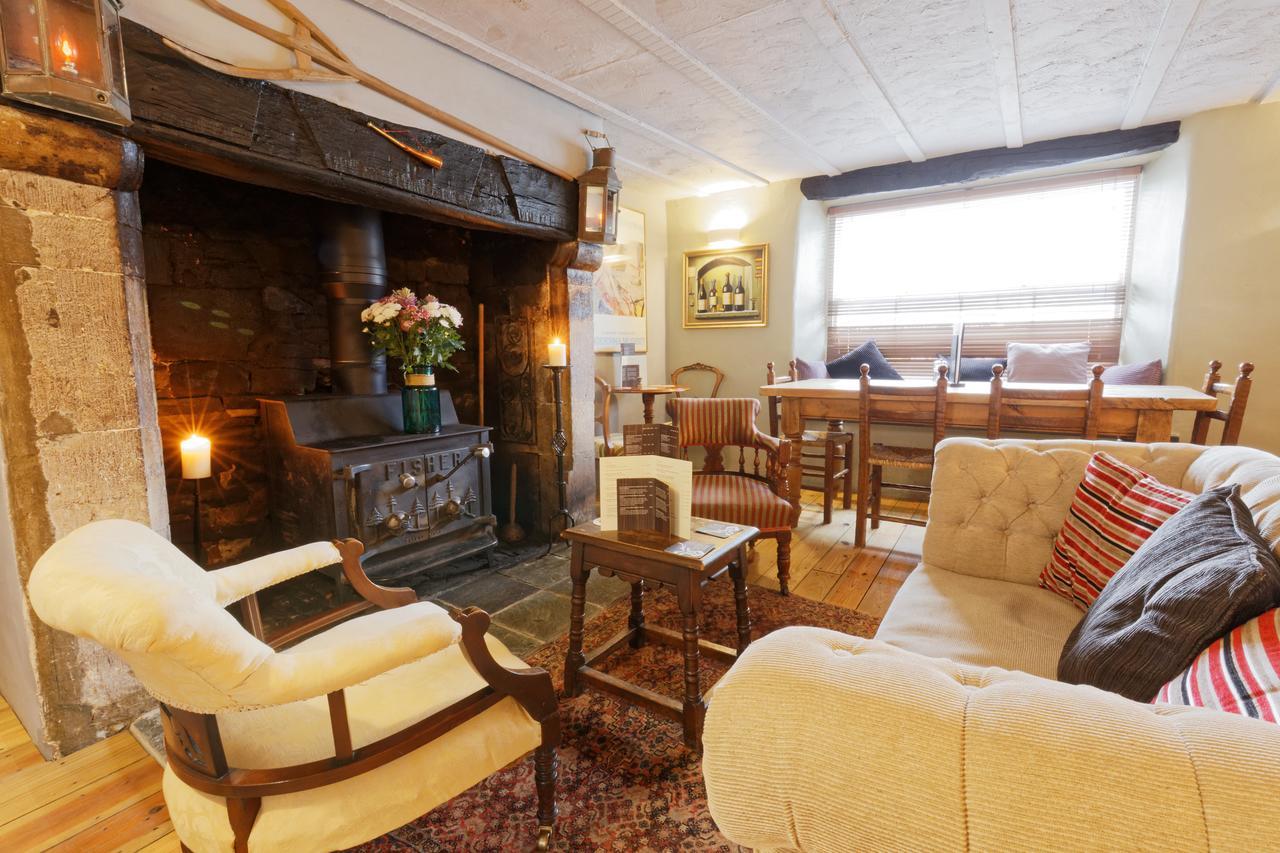 Rams Head Inn Dolton Dış mekan fotoğraf